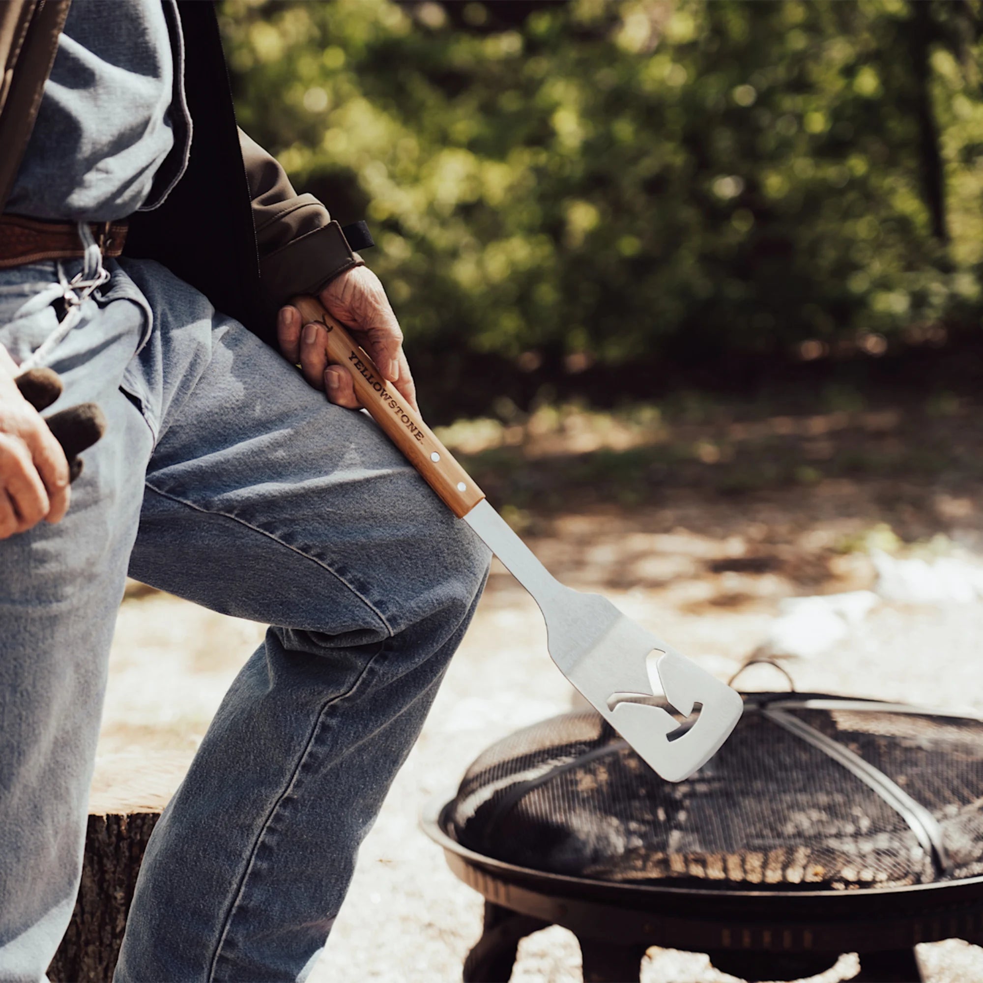 Set 2 Accessoires pour barbecue Yellowstone
