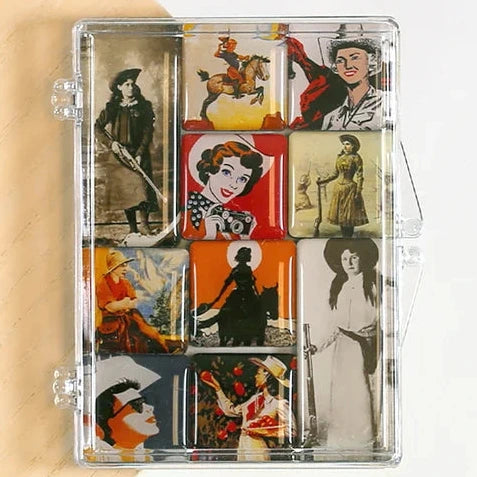 Boîte de 9 magnets cow girl vintage