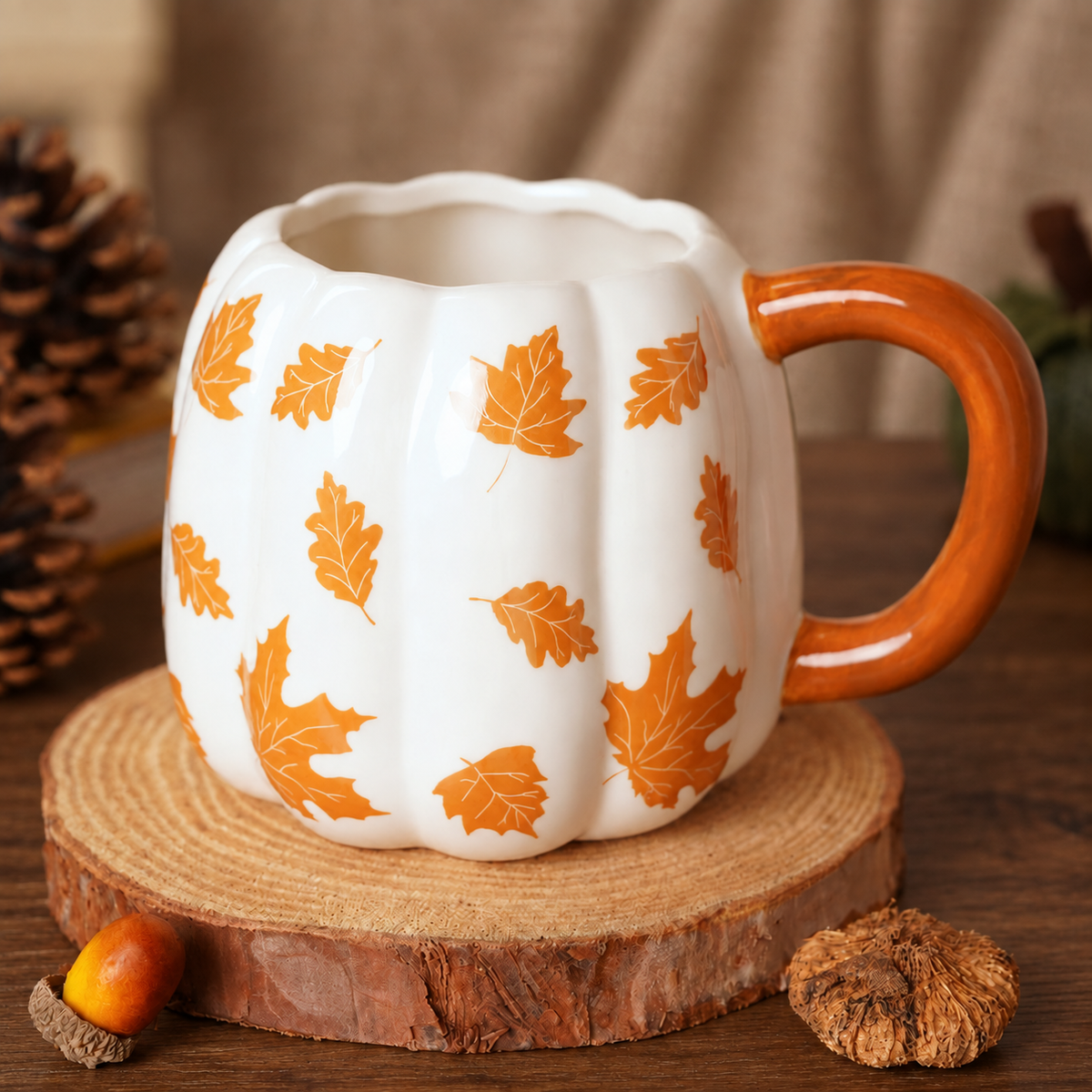 Mug citrouille blanche à feuilles oranges